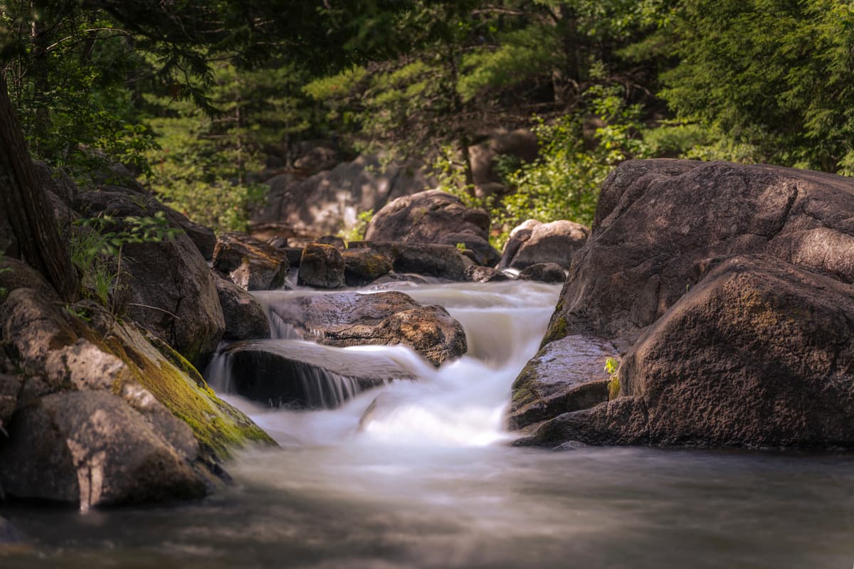 An HDR photo merge using Adobe Lightroom (SDR) | Sony a7R IVA | Tamron 35-150mm | 1 sec, f/2.8, ISO 100