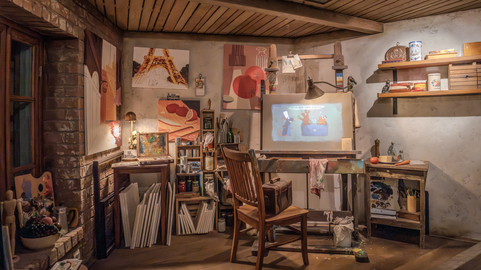 Remy's studio | HDR (JPG) | Sony a7R IVA | Sony 16-35mm PZ | 1/160 sec, f/4, ISO 10000