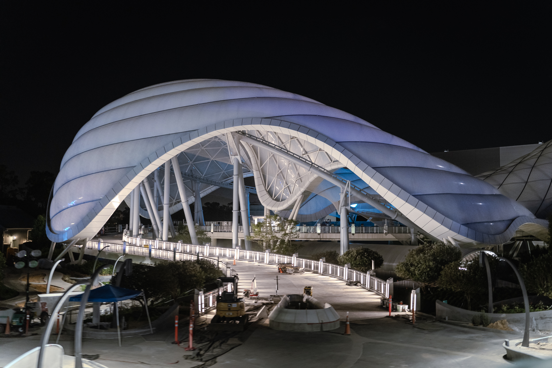 Tron Lightcycle Run at Magic Kingdom in HDR (JPG) | Sony a7R IVA | Tamron 35-150mm | 1/40 sec, f/2, ISO 2500